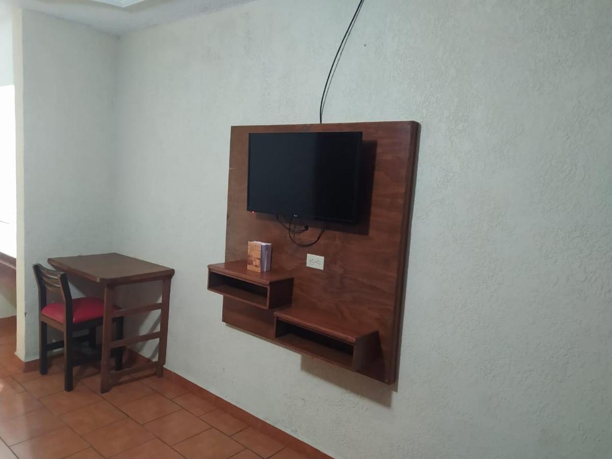 Hotel Posada Del Rey 马塔莫罗斯 外观 照片