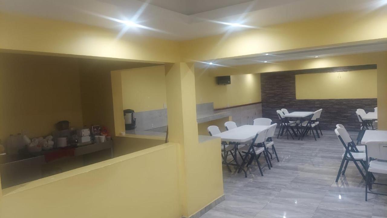 Hotel Posada Del Rey 马塔莫罗斯 外观 照片